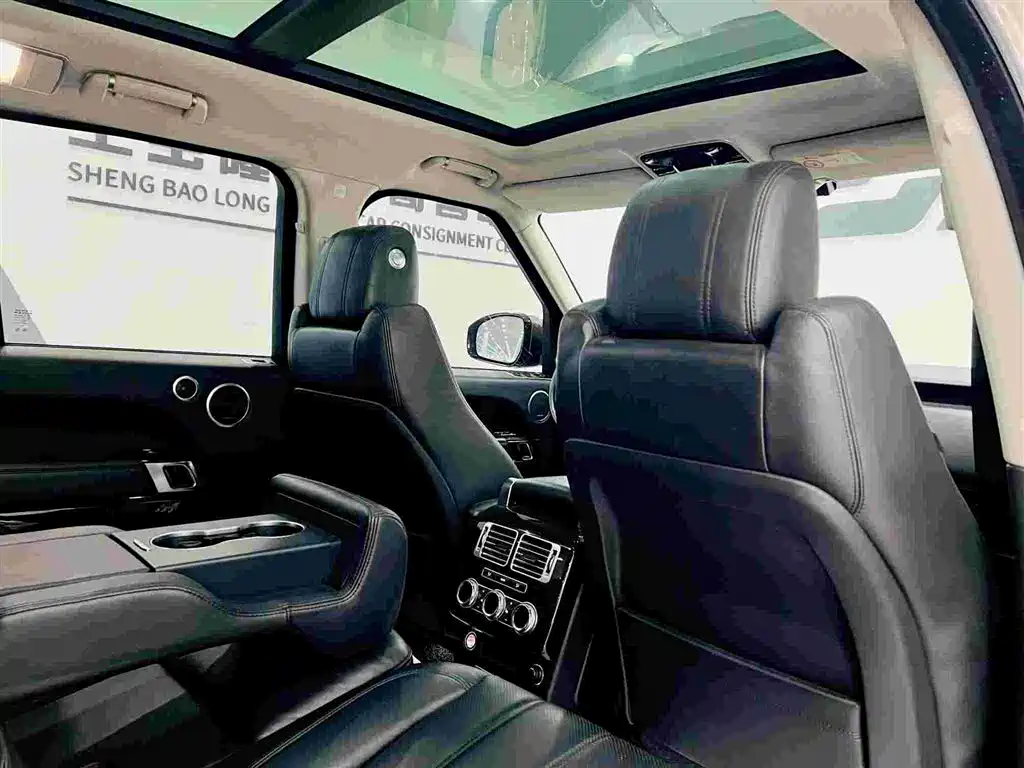 Land Rover Range Rover 2013 NA 5.0 V8 Vogue SE фото 14