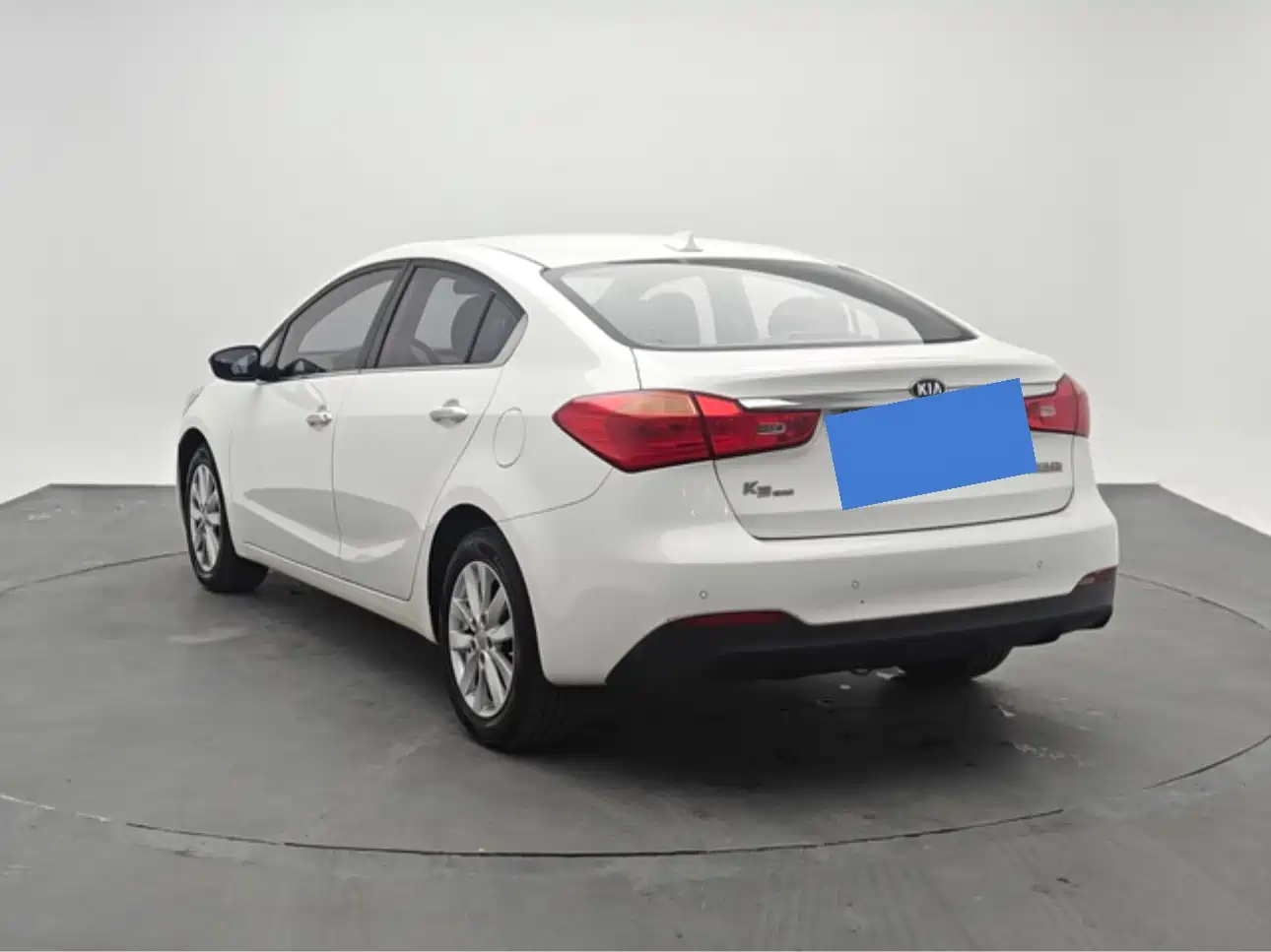 Kia K3 2015 1.6L Manual GLS фото 4