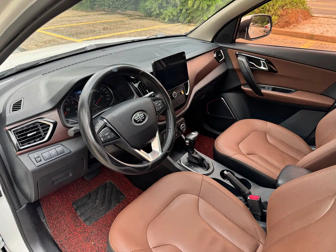 FAW Senya R7 2017 2016 Model 1.6L Automatic Premium