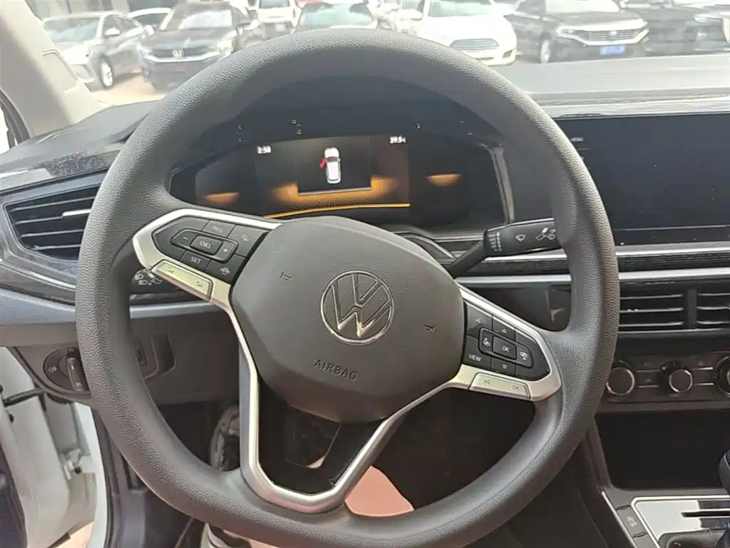 Volkswagen Lavida 2025 New Edge 1.5L Outstanding New Ease фото 11
