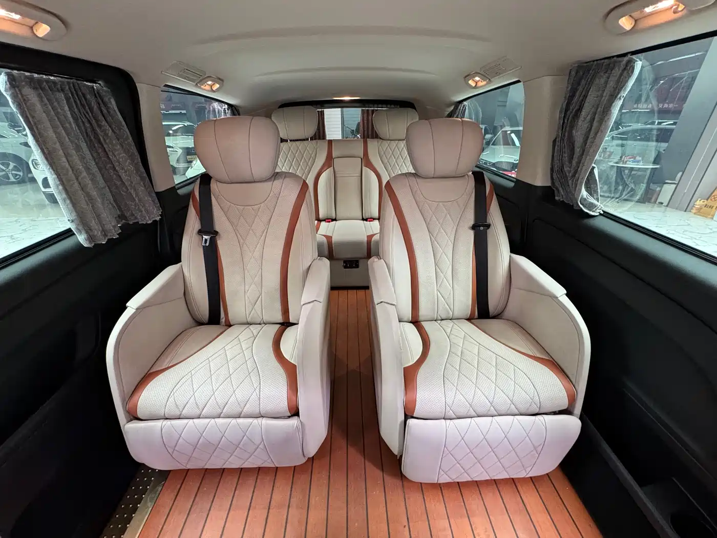 Mercedes-Benz Vito 2018 2.0T Elite Edition 7-Seater China V фото 11