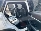 Фото 7 - Geely Coolray