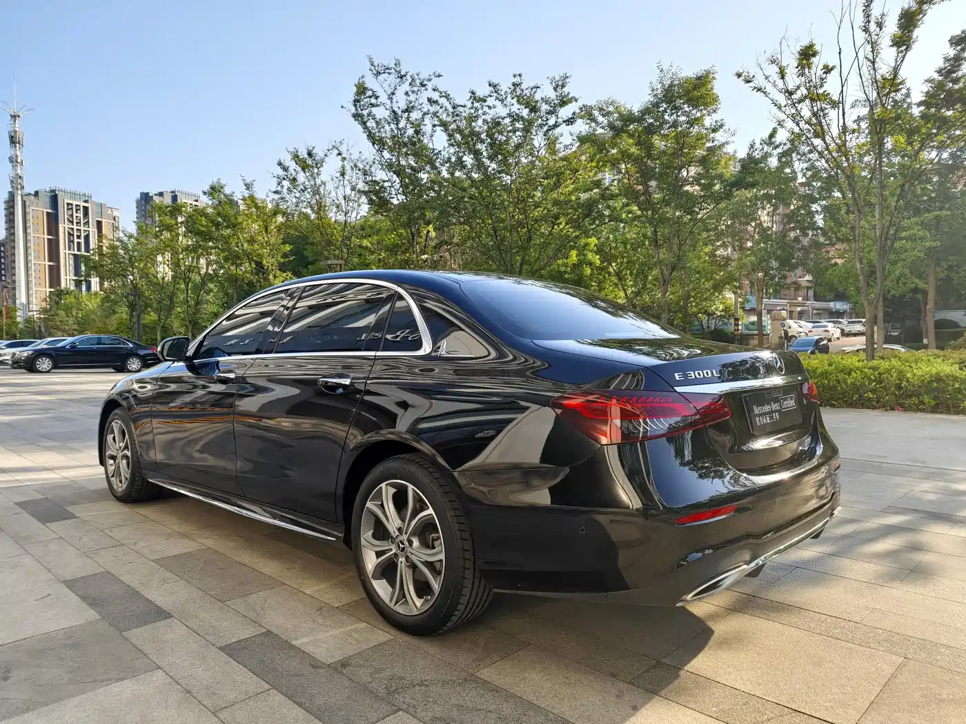 Mercedes-Benz E-Class 2022 Model Facelift III E 300 L Sport Fashion фото 21