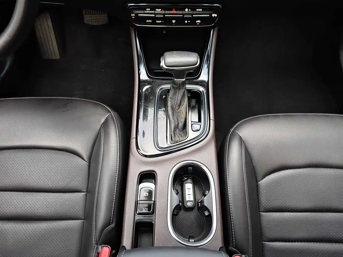 GAC Trumpchi Trumpchi GA4 2018 200T Automatic Exclusive фото 19