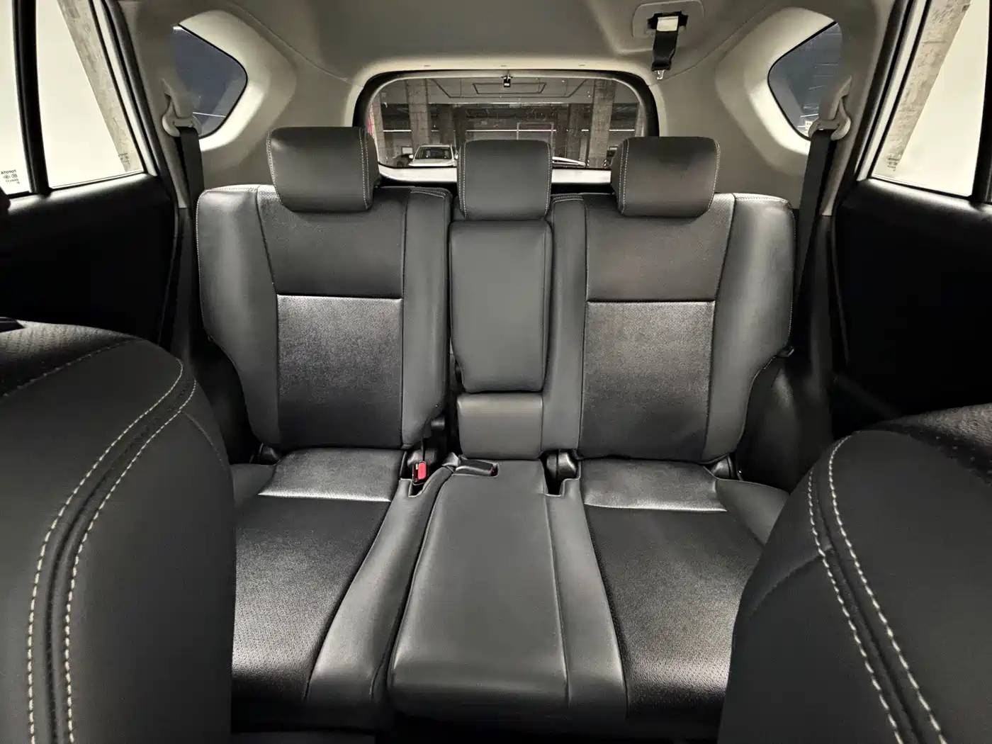 Toyota RAV4 Rongfang 2019 2.0L CVT 2WD Style X Limited Edition China VI фото 15