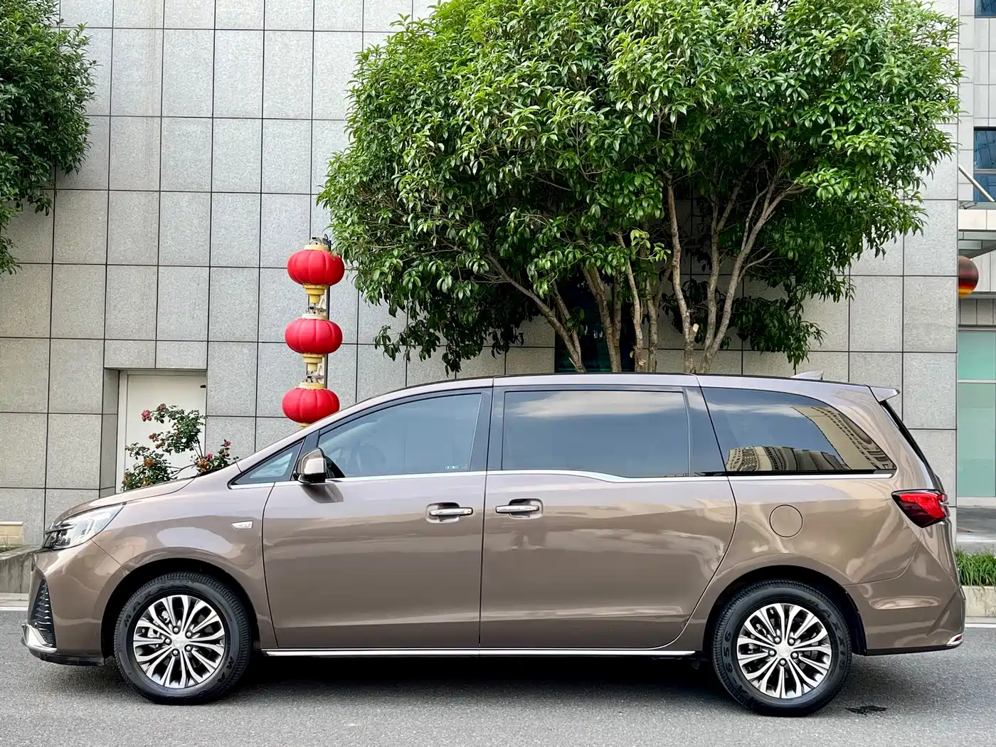 Buick GL8 2023 Model Land Business Class Comfort фото 5