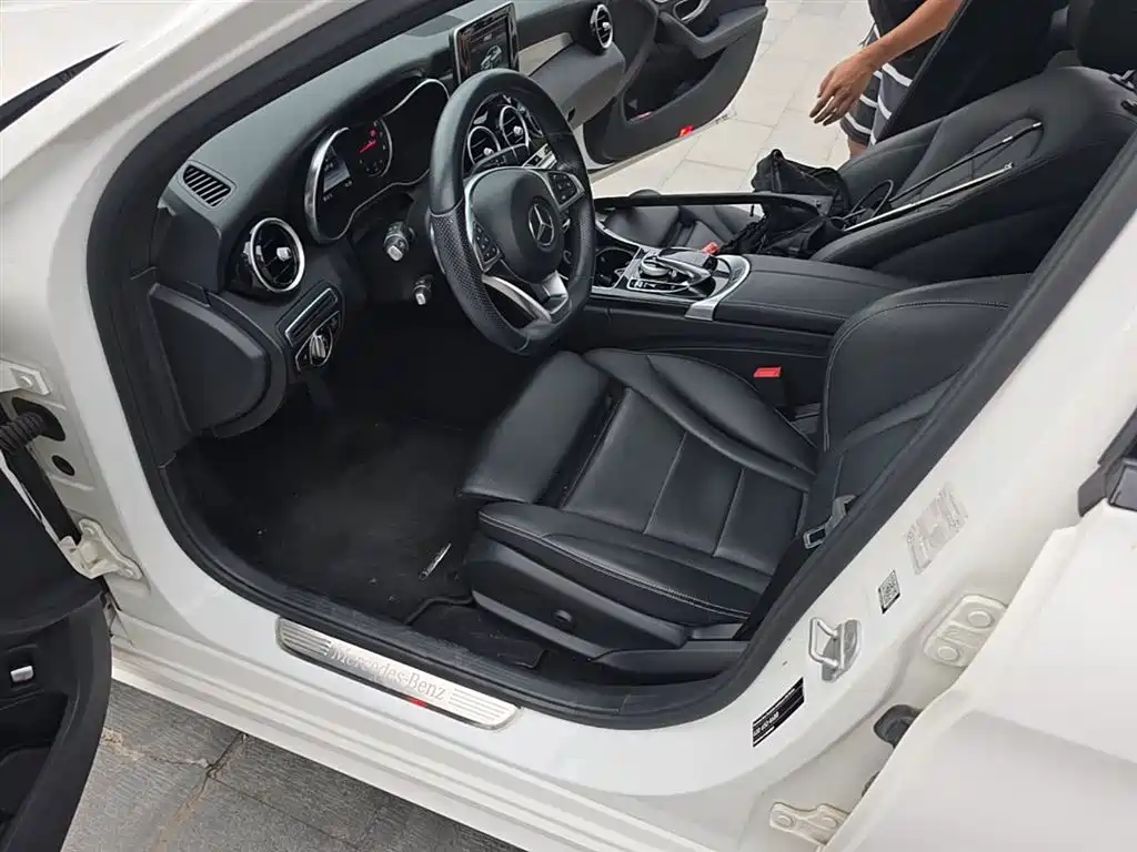 Mercedes-Benz C-Class 2015 C 200 Sport Edition 4MATIC фото 22