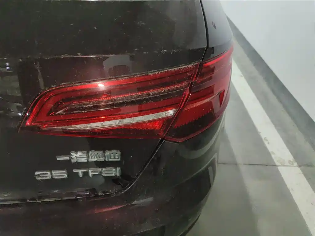 Audi A3 2018 30th Anniversary Sportback 35 TFSI Progressive фото 24