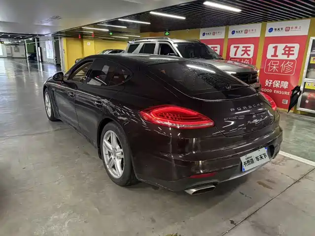 Porsche Panamera 2014 Panamera 4 3.0T — фото 5
