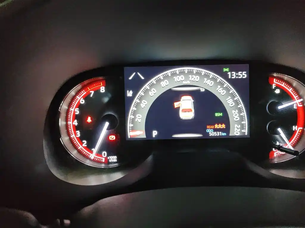 Toyota Wildlander 2020 2.0L CVT 2WD Tech Edition фото 12