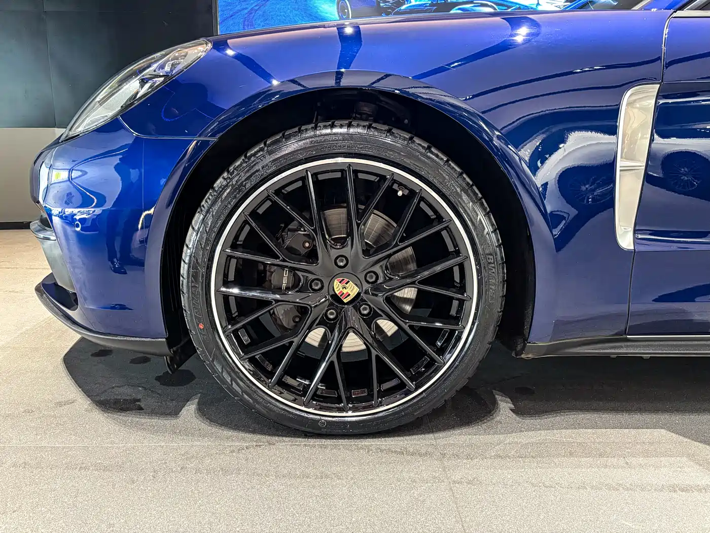 Porsche Panamera 2019 Panamera Executive Long Wheelbase 2.9T фото 6