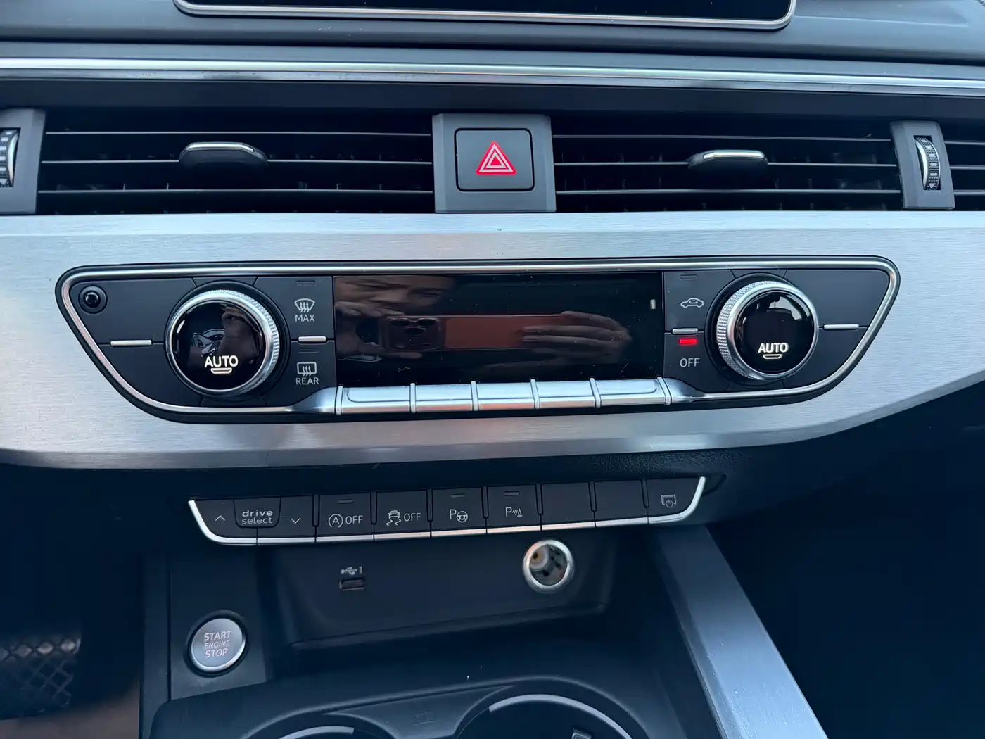 Audi A4L 2019 40 TFSI Fashion (China VI) фото 12