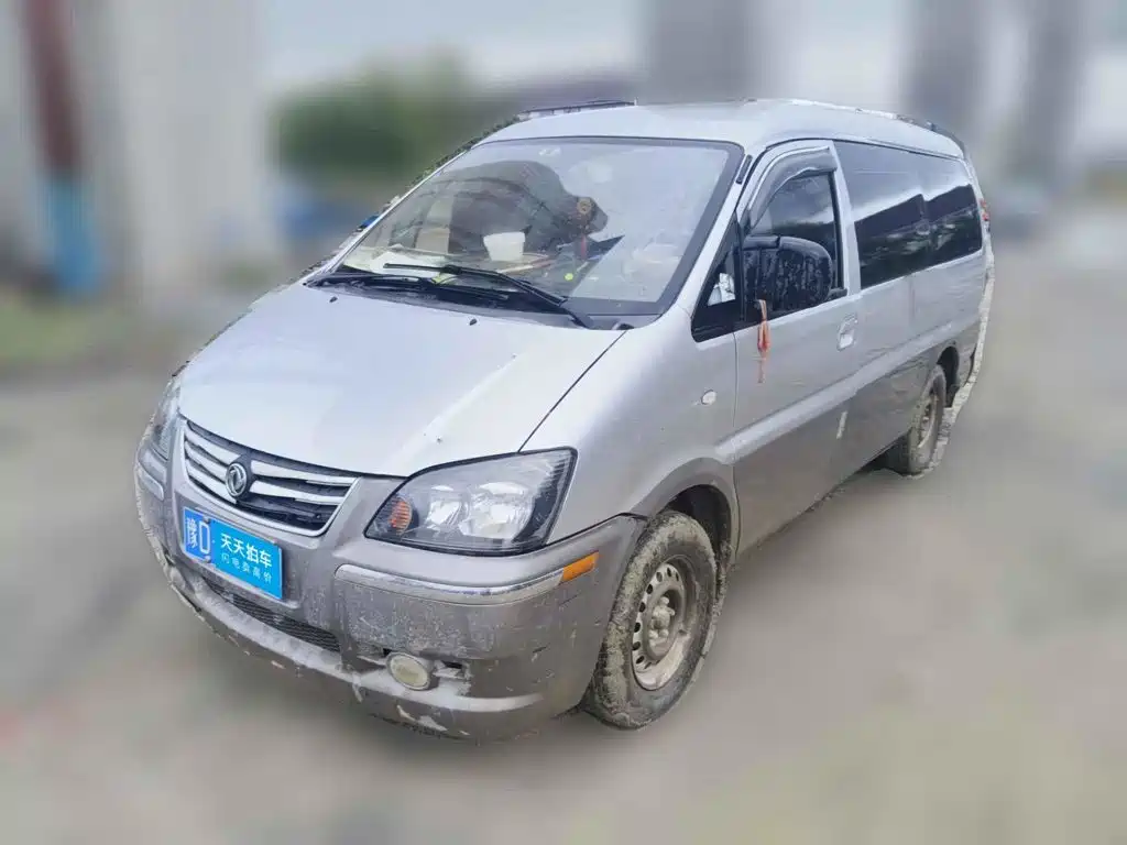 Photo 1 - Dongfeng Fengxing Lingzhi