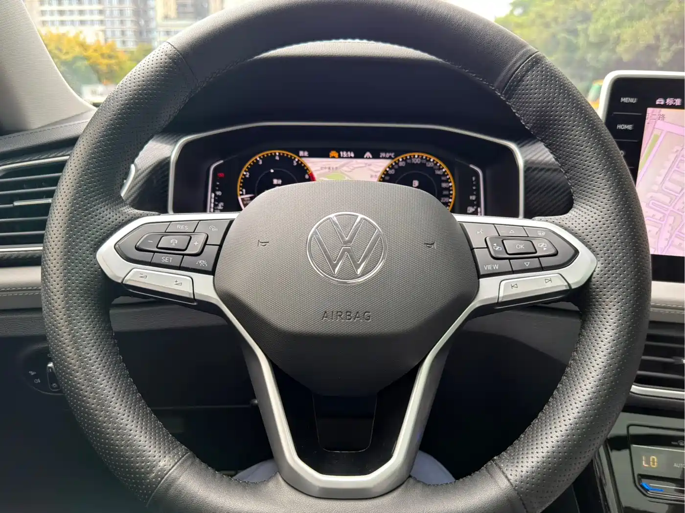 Volkswagen Tayron 2023 280TSI 2WD Luxury Plus Advanced Edition фото 15