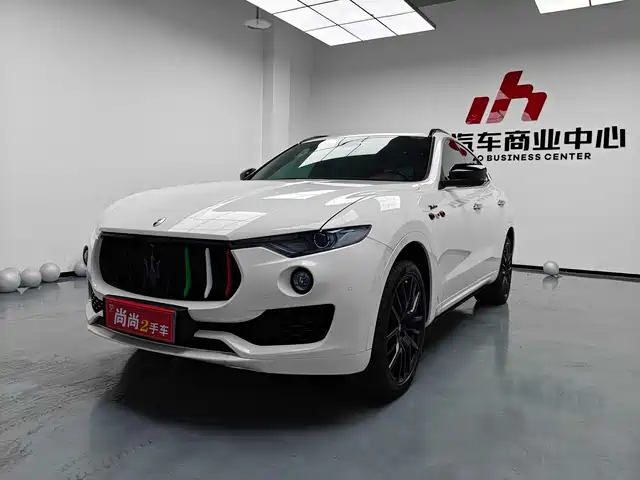 MASERATI LEVANTE