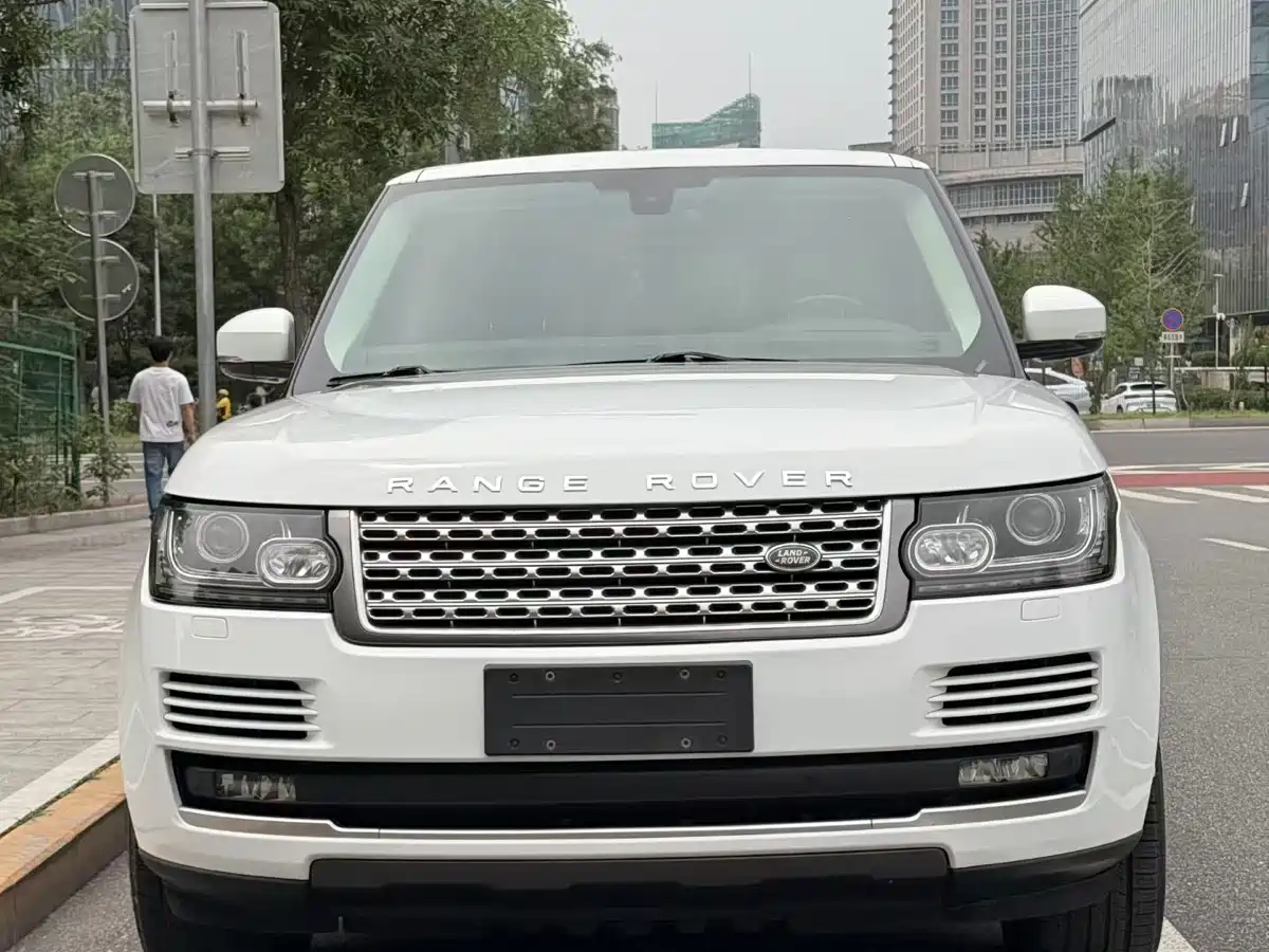 Land Rover Range Rover 2014 3.0 SC V6 Vogue фото 2