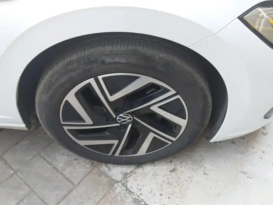 Volkswagen Sagitar 2024 300TSI DSG Surpass Edition фото 6