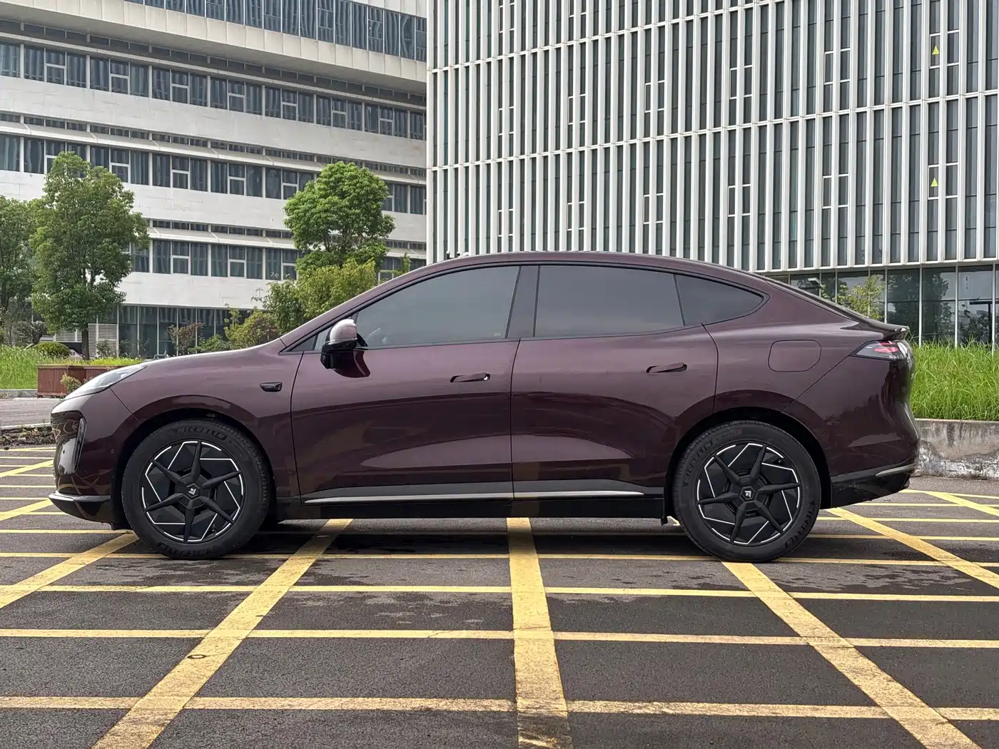 GAC Haobo Hyper HT 2024 2023 670 RWD Ultra High Voltage NDA Edition