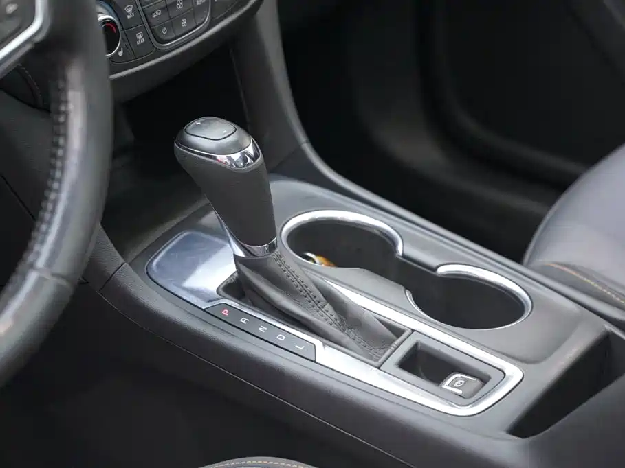 Chevrolet Equinox 2019 535T Auto Yujie Edition (China VI) фото 12