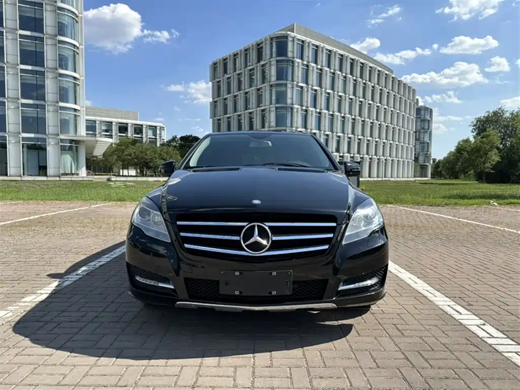 Mercedes-Benz R-Class 2015 R 320 4MATIC Luxury фото 3
