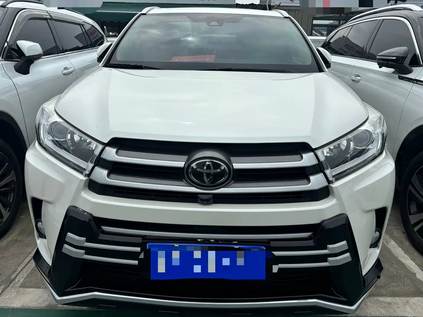 Toyota Highlander 2018 2.0T 4WD Luxury 7-seater (China V) фото 2
