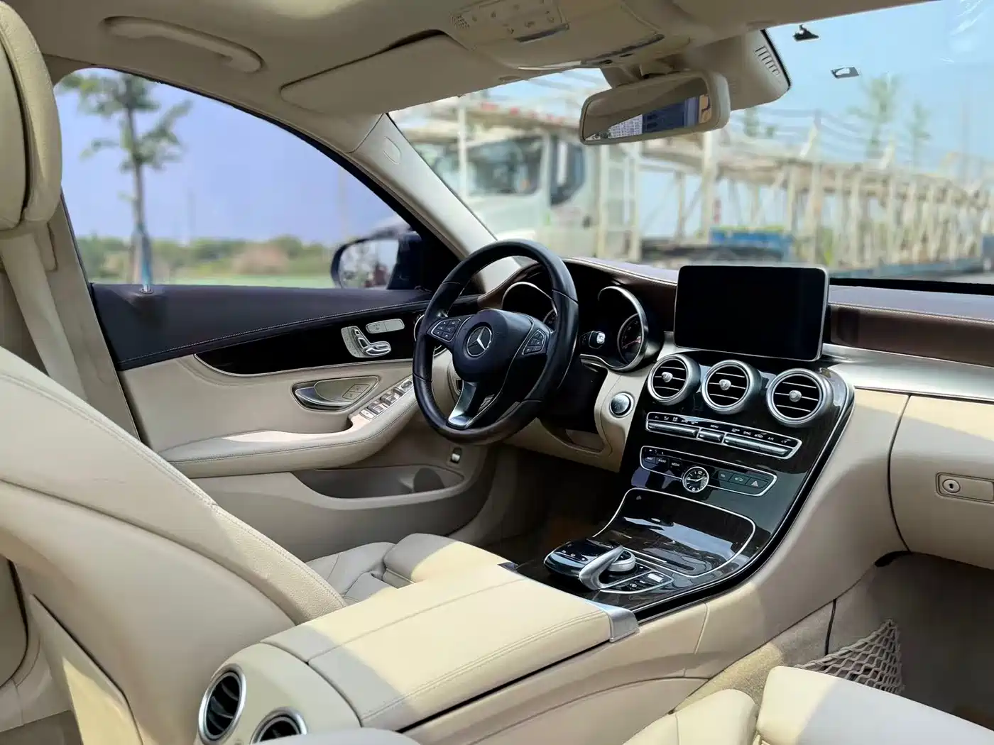Mercedes-Benz C-Class 2015 C 260 L фото 18