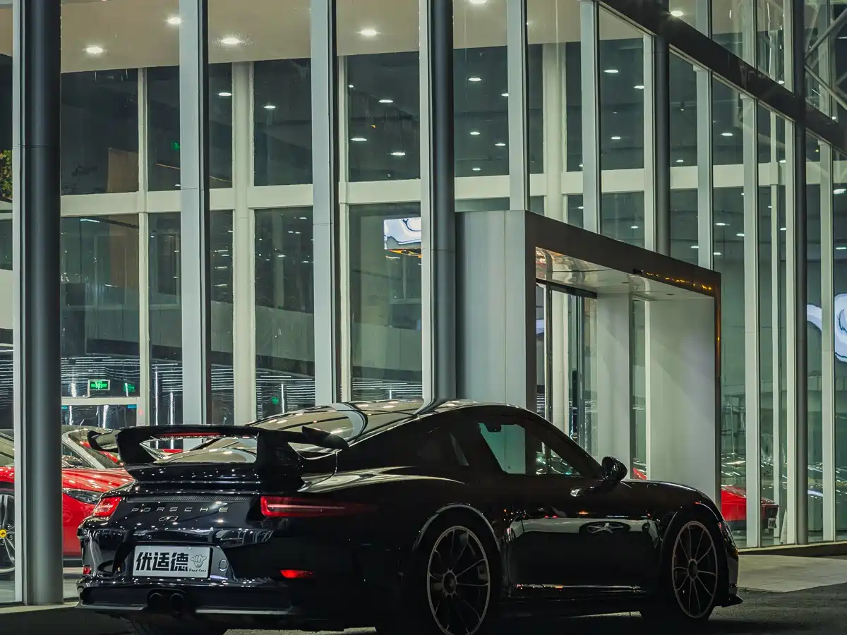 Porsche 911 2013 GT3 3.8L фото 2