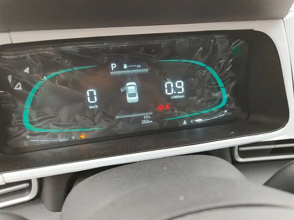 MODERN ELANTRA