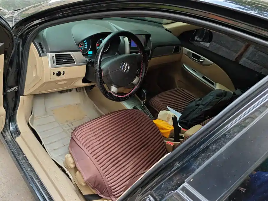 Buick Excelle 2013 1.5L Automatic Classic фото 9