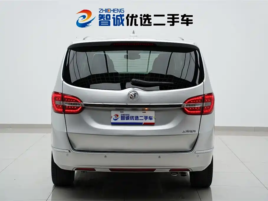Buick GL8 2014 2.4L LT Luxury Business Executive фото 4