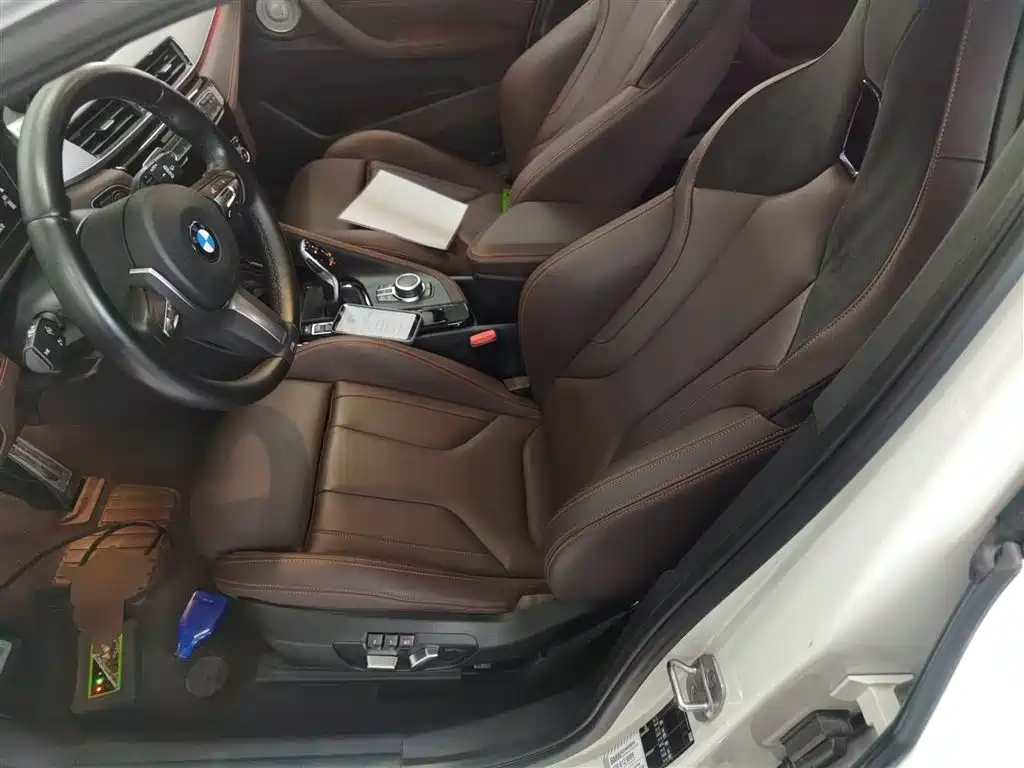 BMW X2 2021 Facelift sDrive25i Shadow Night Edition фото 15