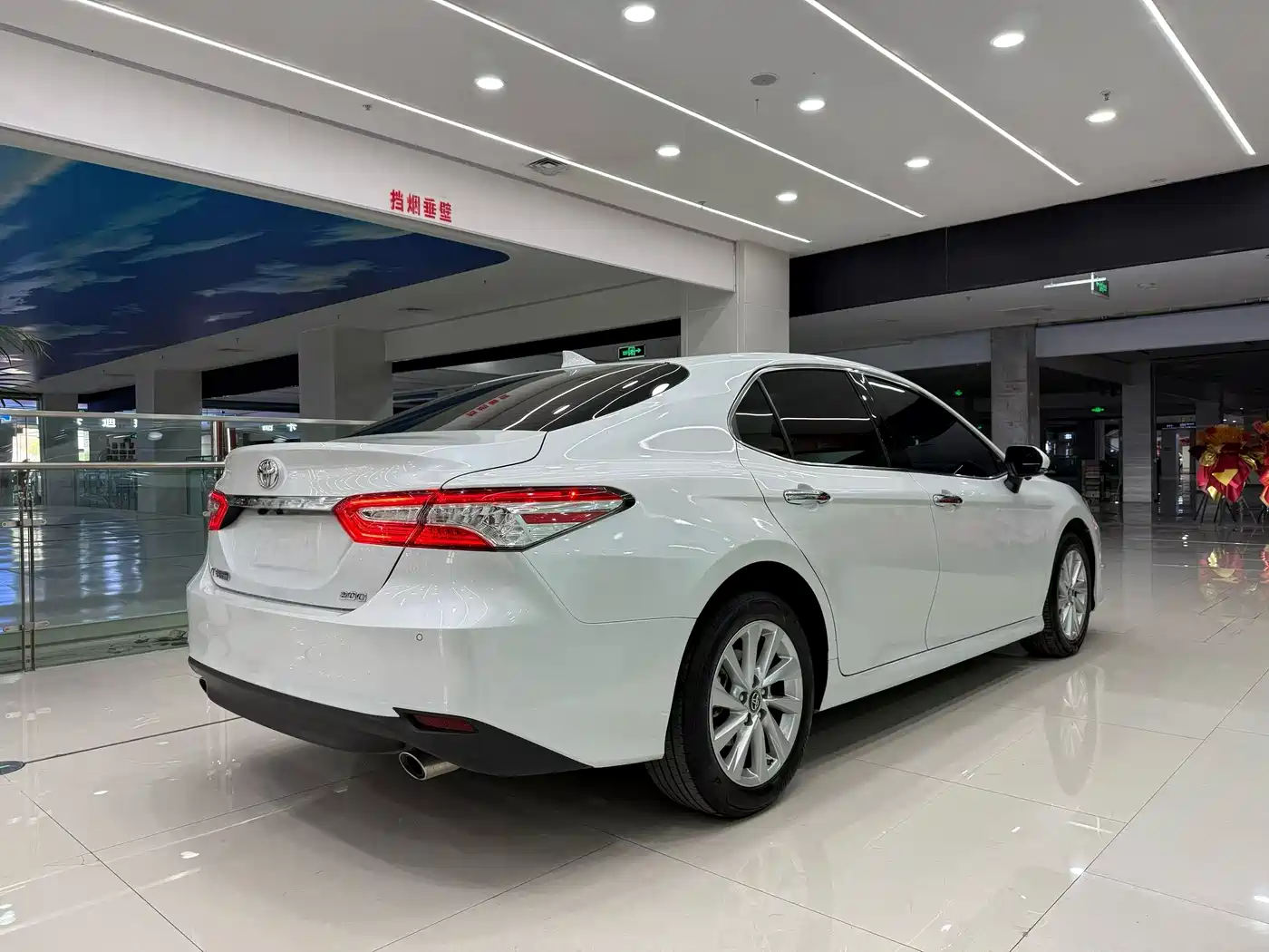 Toyota Camry 2021 2.0G Luxury Edition фото 6