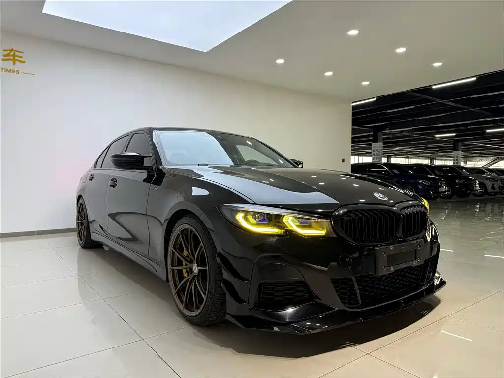 BMW 3 Series 2020 325Li xDrive M Sport Package фото 4