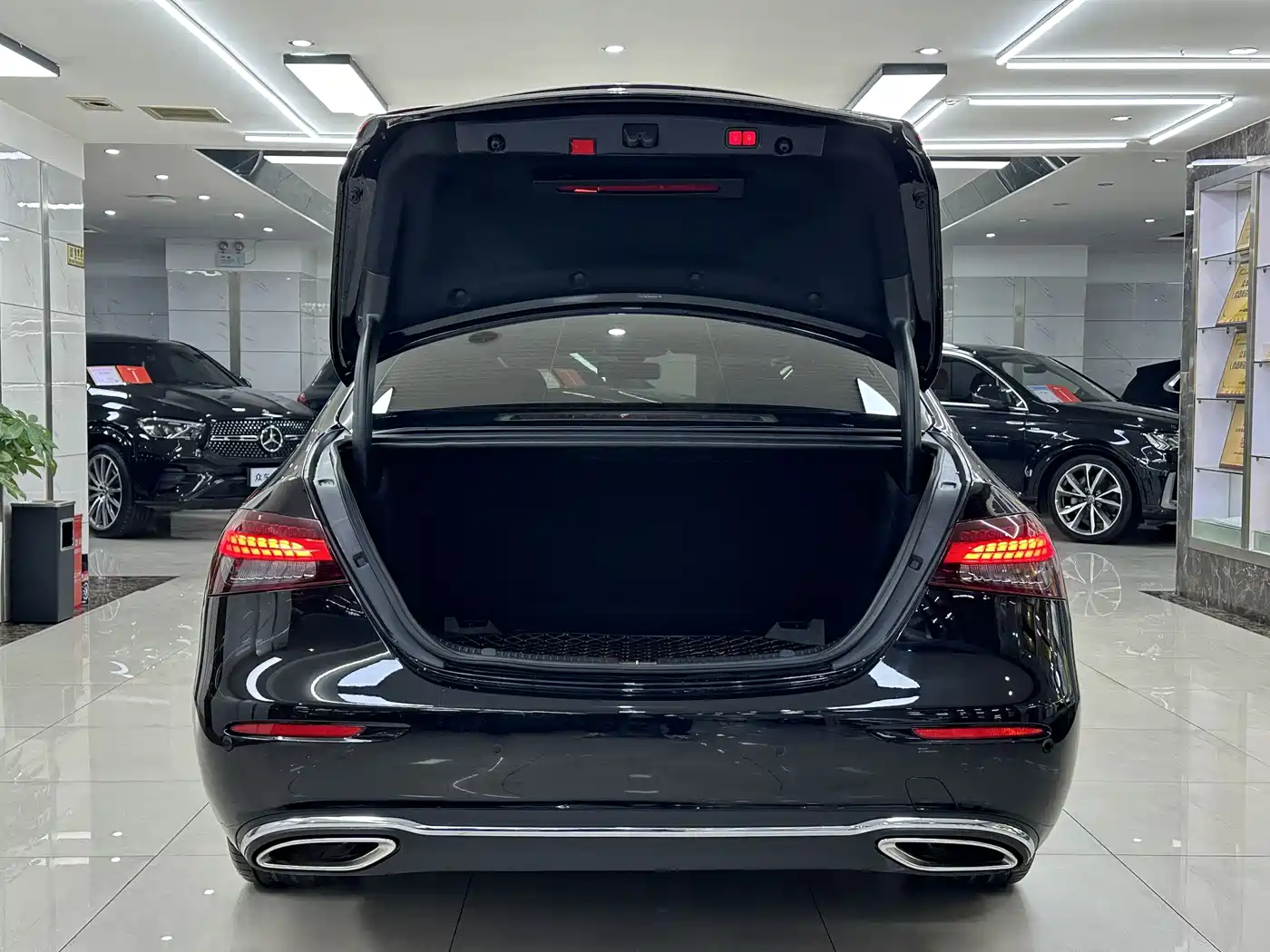 Mercedes-Benz E-Class 2022 Facelift E 300 L Luxury Style фото 7