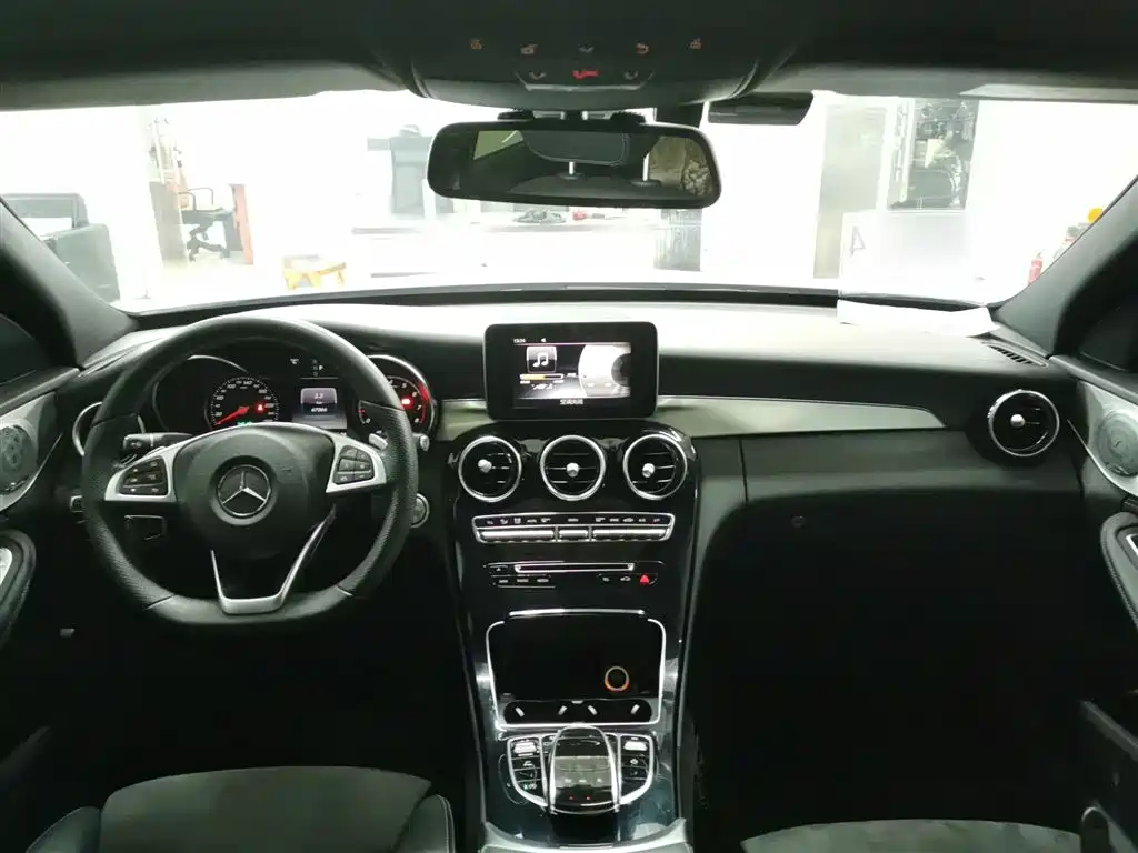 Mercedes-Benz C-Class 2017 Facelift C 200 Sport Edition фото 10