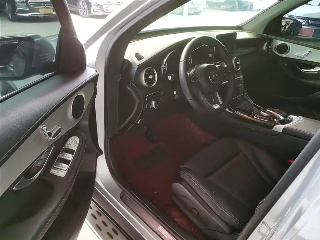Mercedes-Benz GLC 2016 GLC 200 4MATIC фото 9
