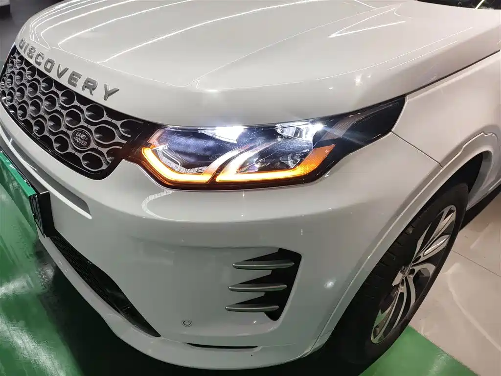 Land Rover Discovery Sport 2024 Performance Technology Edition фото 24