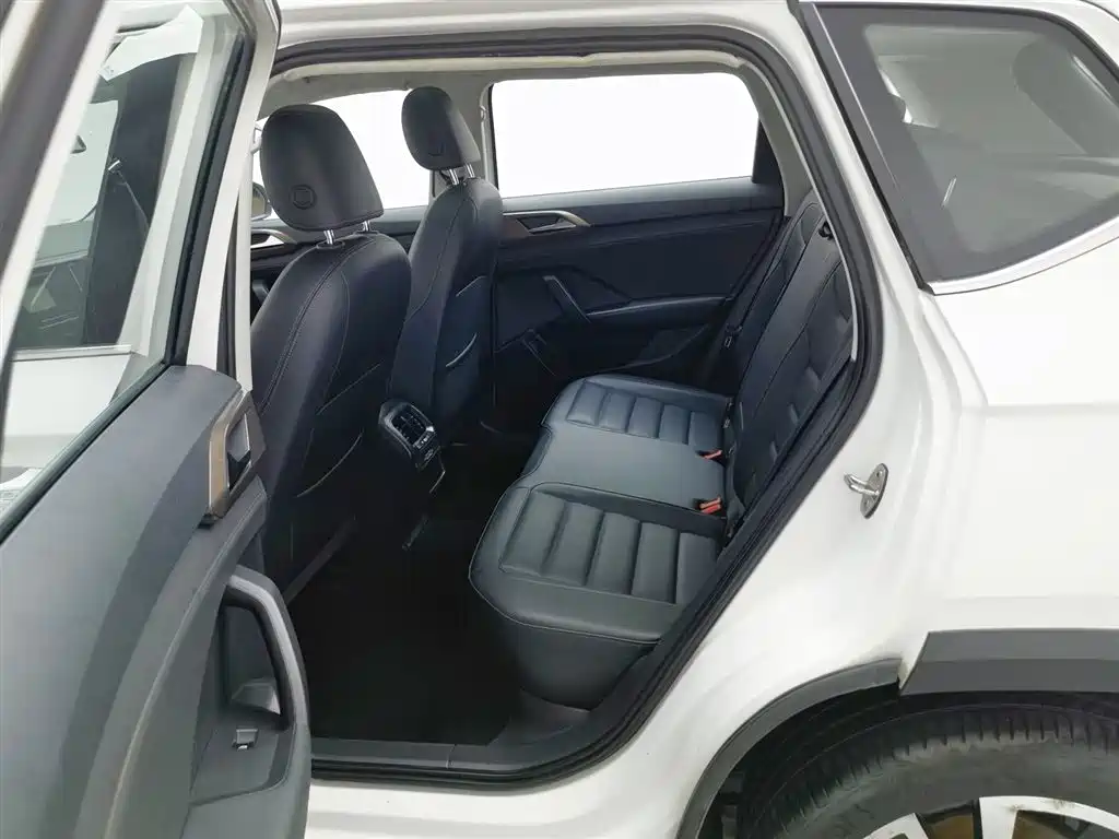 Volkswagen Tharu 2020 Model 280TSI 2WD Luxury Plus China VI фото 15