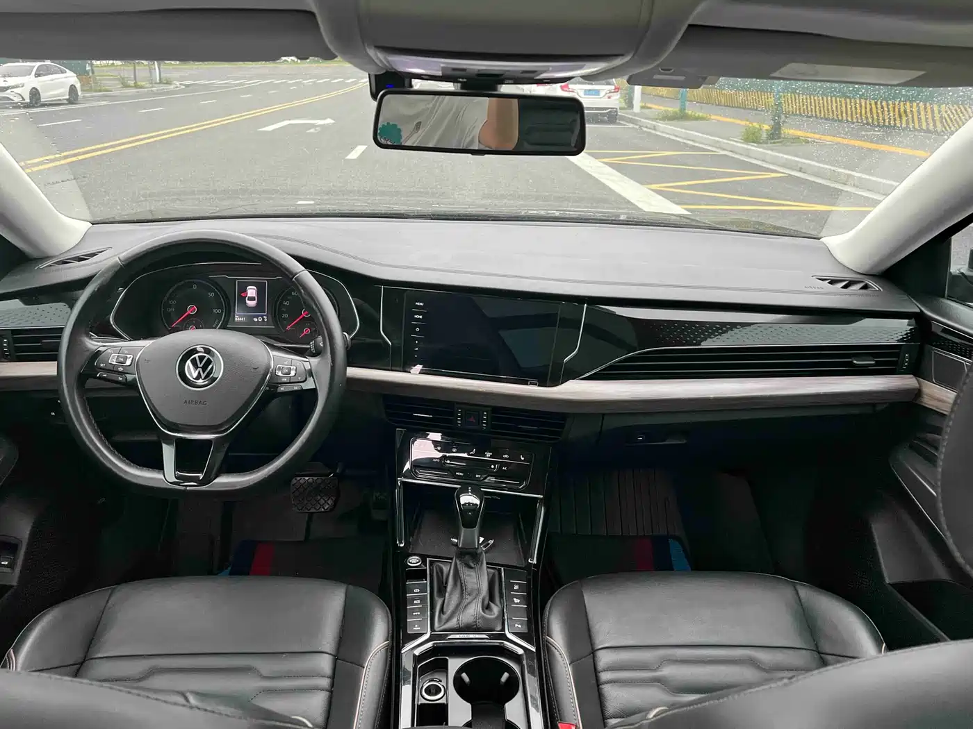 Volkswagen Passat New Energy 2020 430PHEV Hybrid Luxury (China VI) фото 9