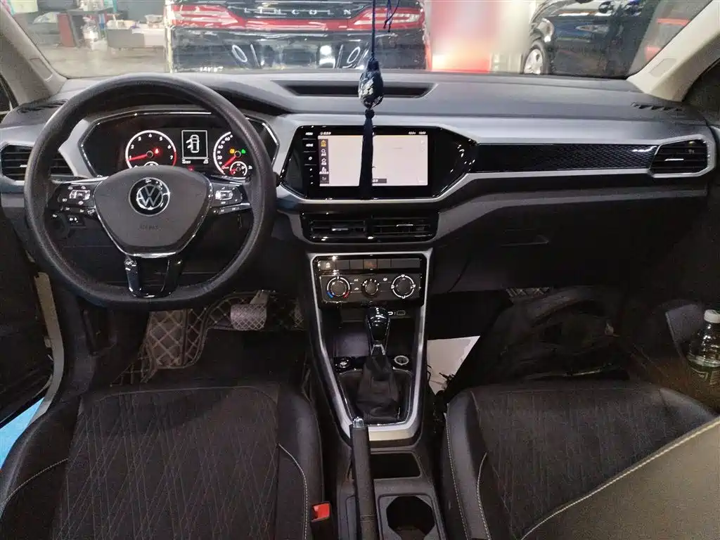 Volkswagen T-Cross 2021 1.5L Auto Comfort Edition фото 6