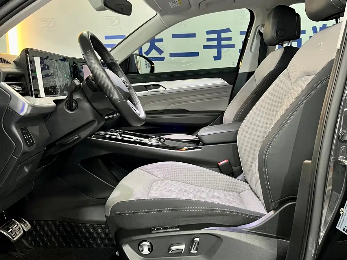 Volkswagen Talagon 2024 Model 380TSI 4WD R-Line Grand Touring Edition фото 11