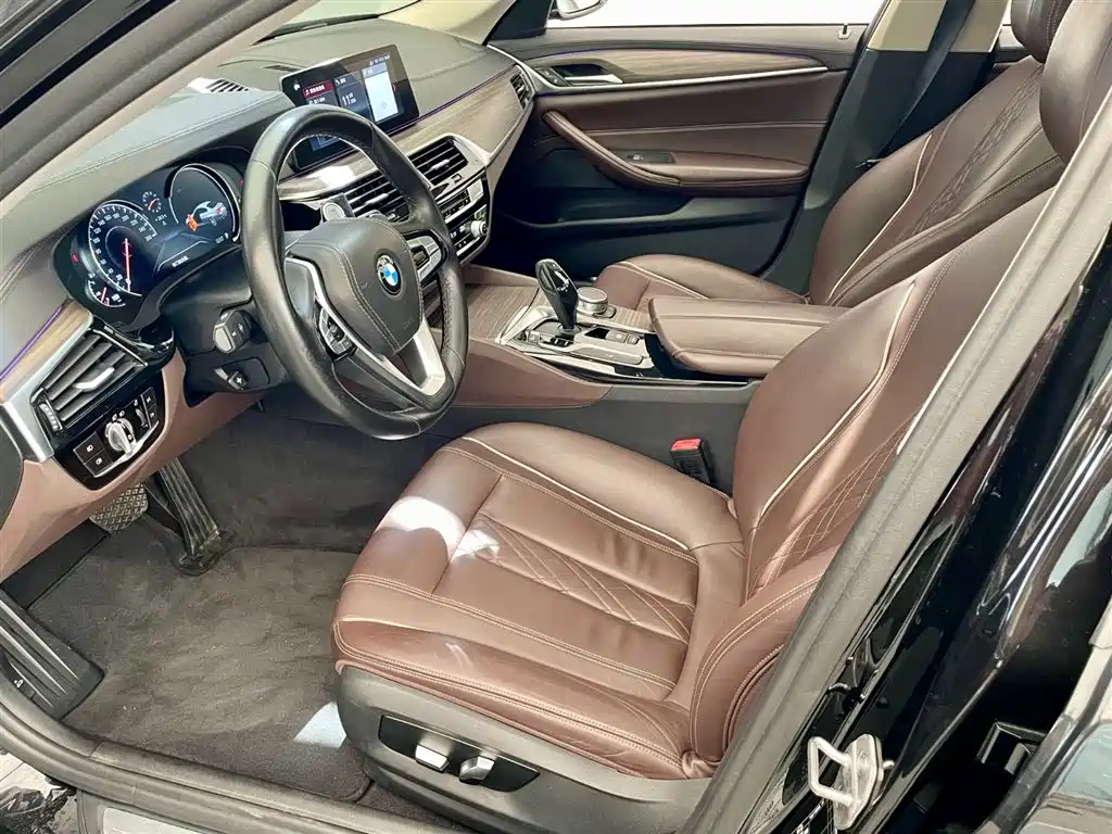 BMW 5 Series 2018 Facelift 530Li Leading Luxury Package фото 6