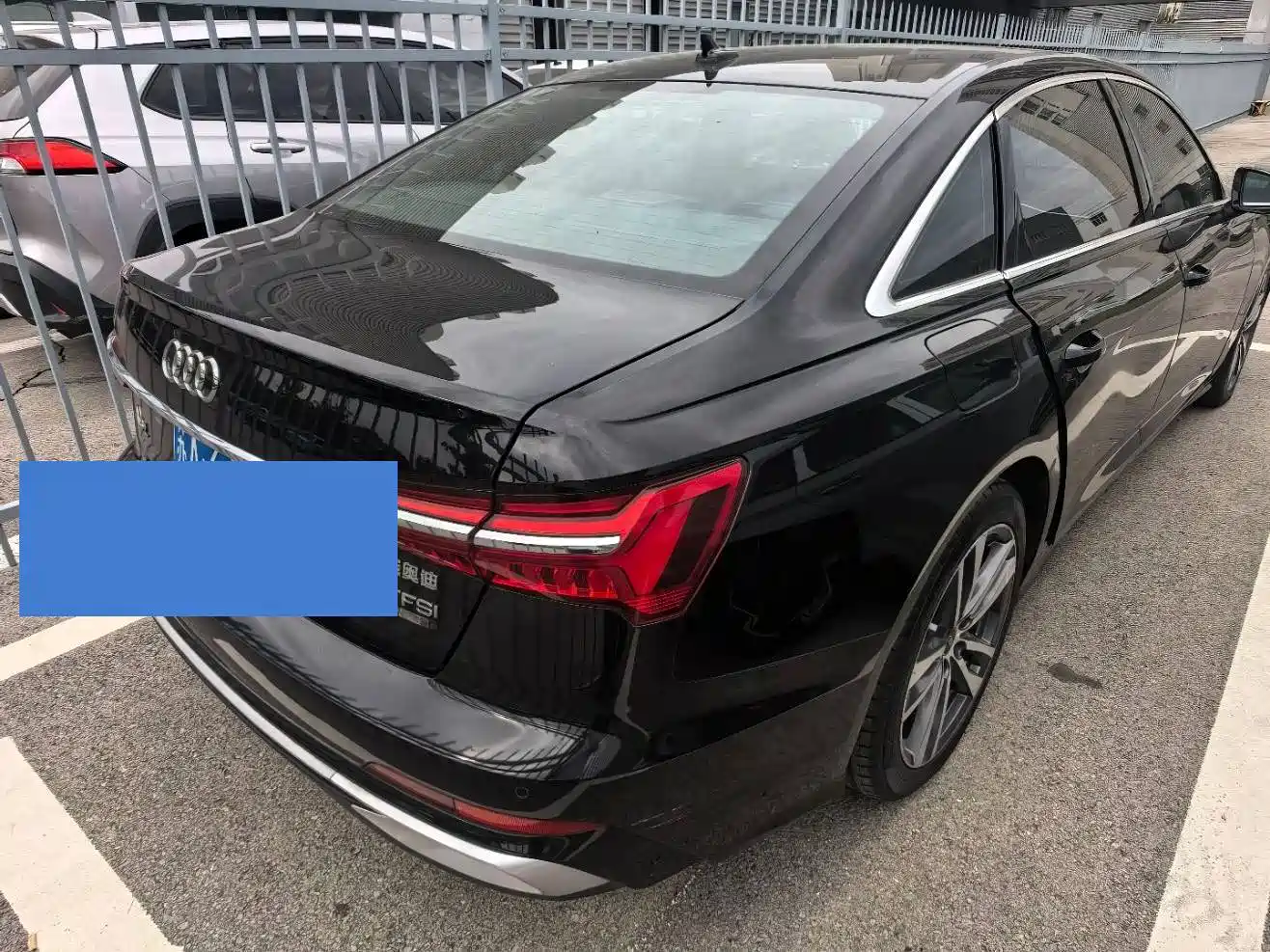 Фото 3 - Audi A6L