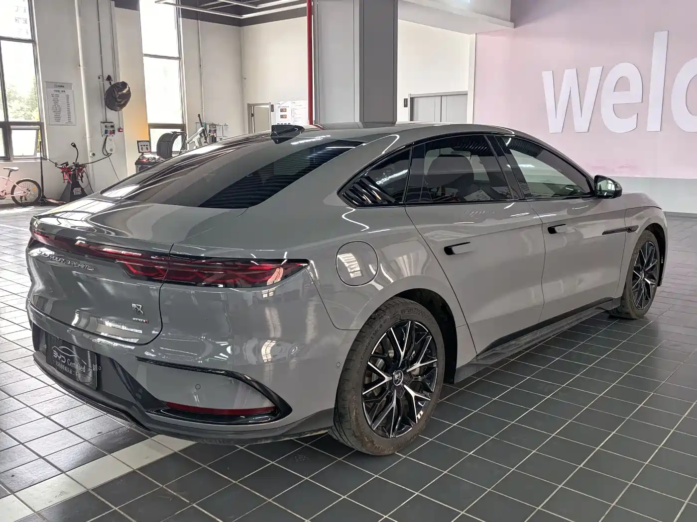 BYD Han 2025 DM-i Smart Driving Edition 125KM LiDAR Flagship фото 9