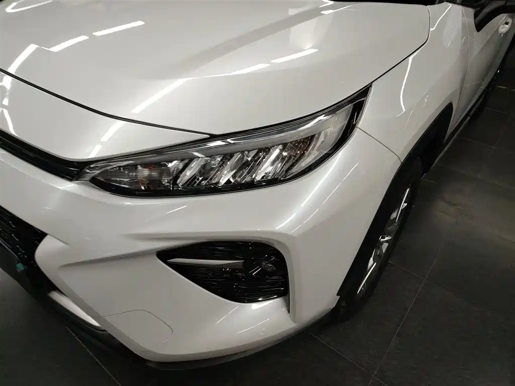 Toyota Wildlander 2022 2.0L CVT FWD Luxury Edition фото 19