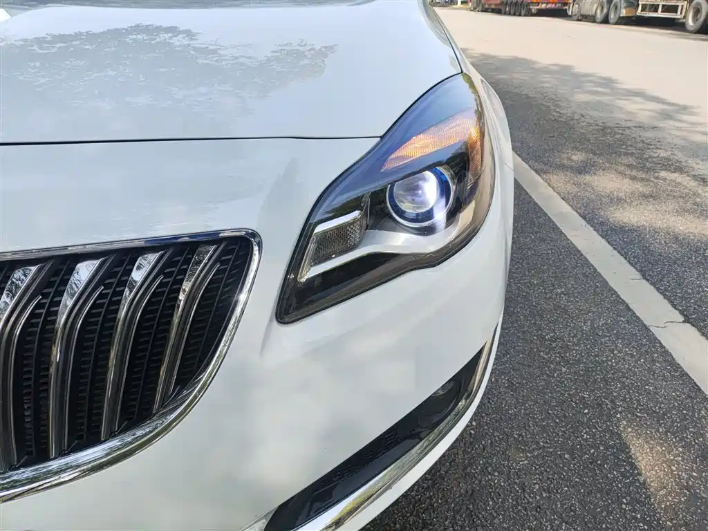 Buick Regal 2015 1.6T Elite Tech Edition фото 24