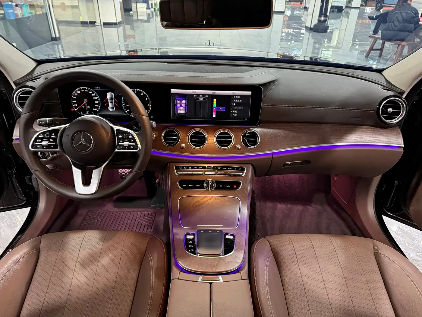 Mercedes-Benz E-Class 2020 E 300 L Fashion фото 6