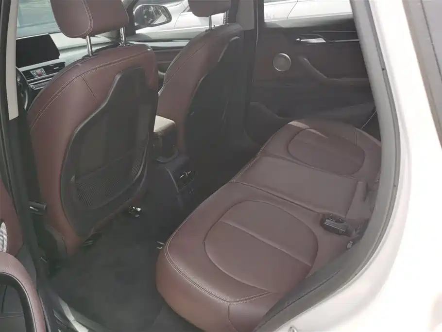 BMW X1 2021 Facelift sDrive25Li Leading фото 11