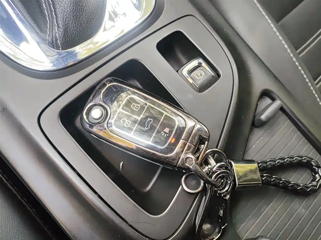 Buick Regal 2015 1.6T Elite Tech Edition фото 9
