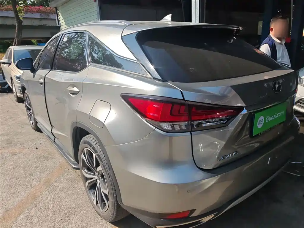 Lexus RX 2020 Facelift 300 AWD Elegance Edition фото 23